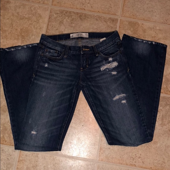 Jeans - Picture 2 of 3